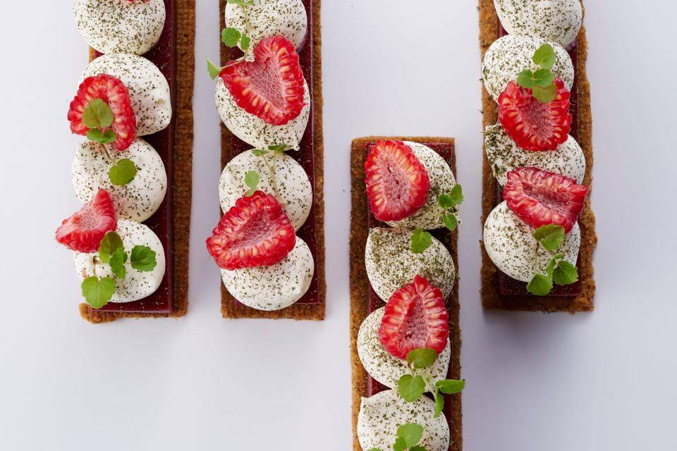 strawberry tart