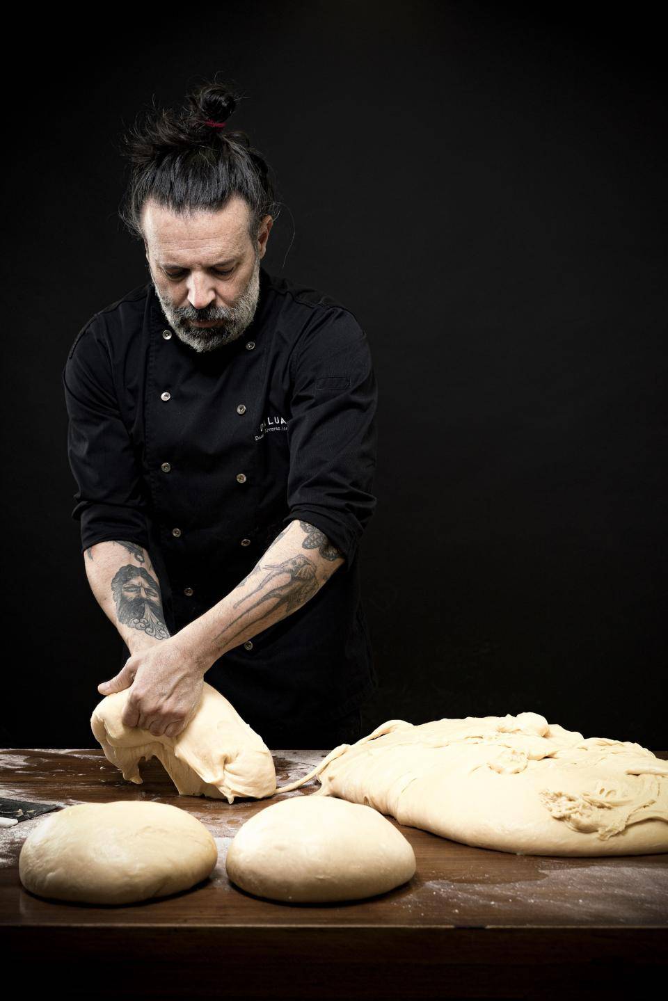 Piezas de navidad, panettone y bollería de alta gama