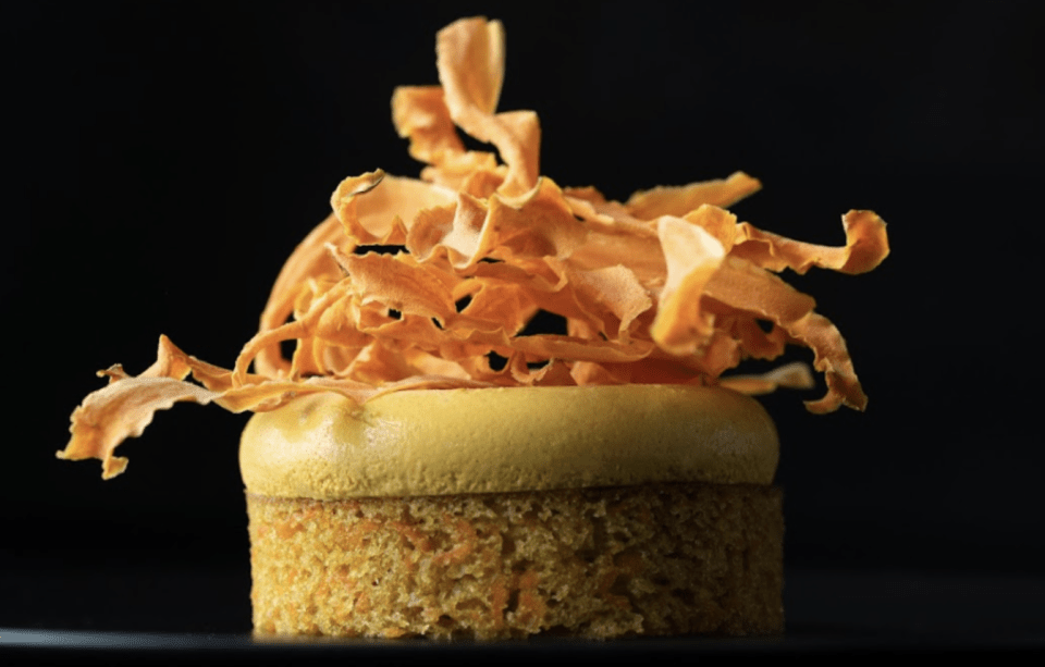 Gold Carrot Cake_callebaut