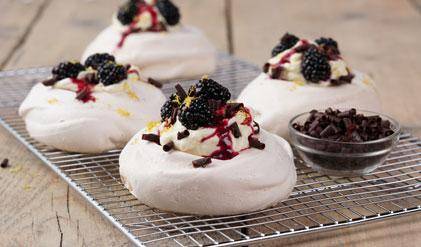 Mini fruit pavlovas with white chocolate cream