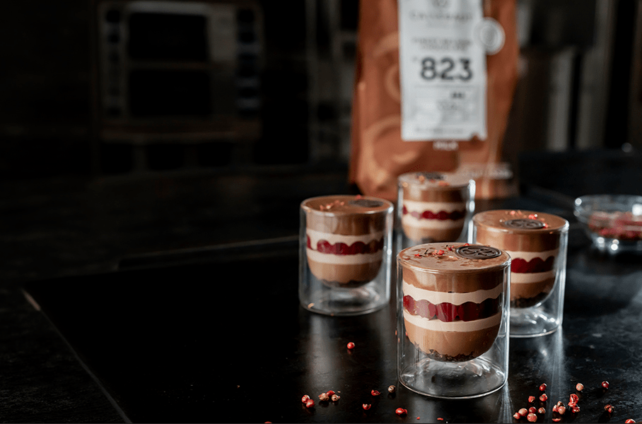 Callebaut 823 – belgijska czekolada mleczna do polewy