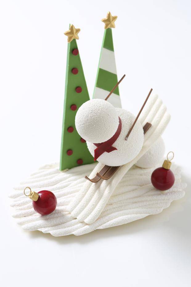 Seasonal Figure