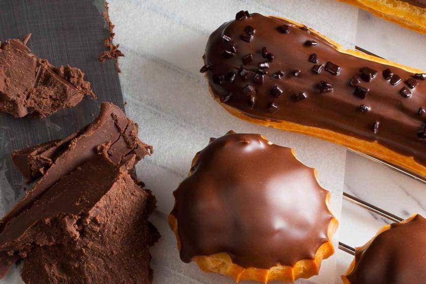Soft-bakers-coating-hazelnut