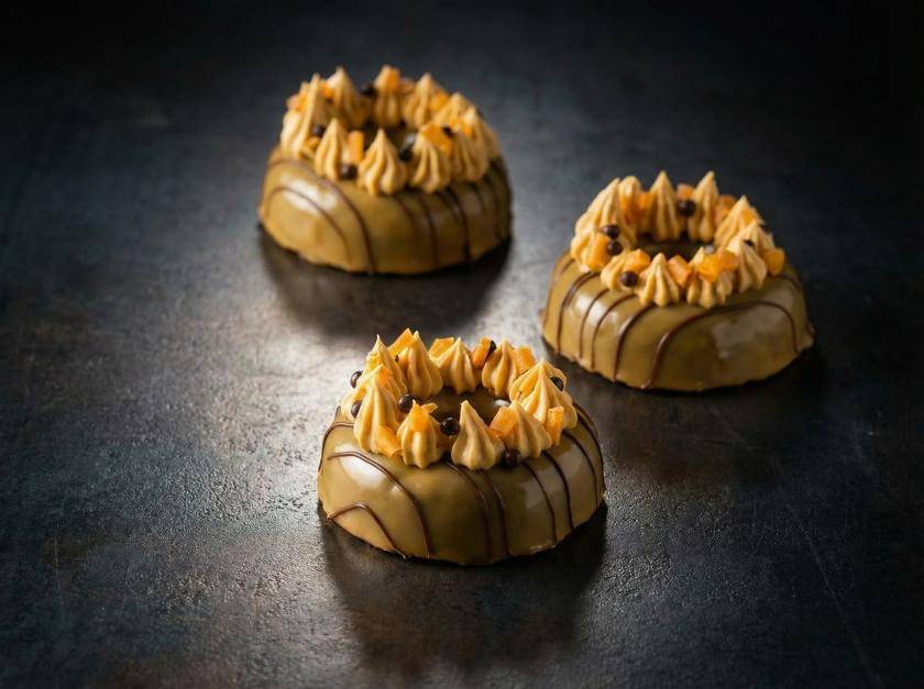 crown desserts