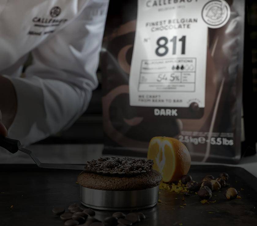 Ciemna czekolada Callebaut 811