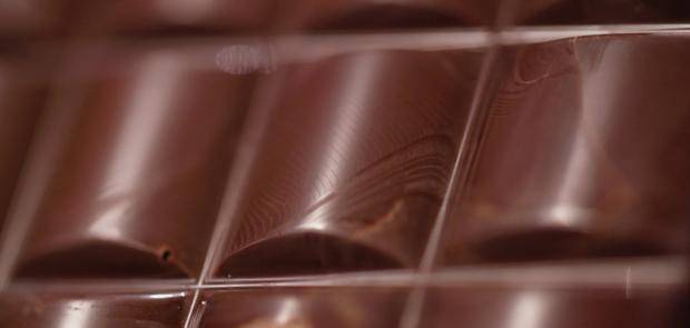 Moulded pralines