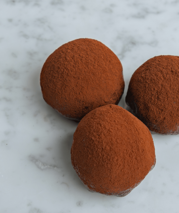 Cocoa Marshmallow Exterior