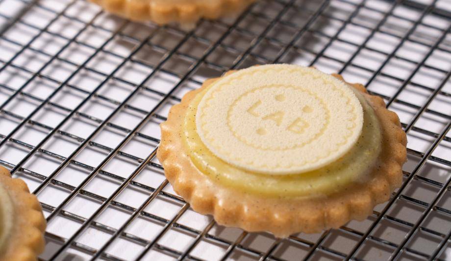 Olive Oil Lemon Vanilla Biscuit