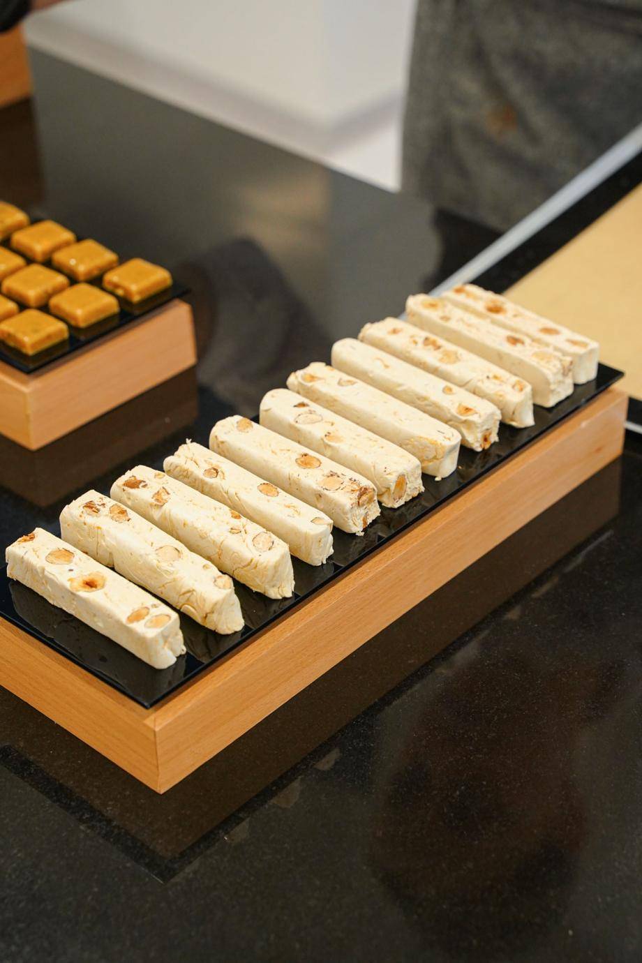 Gold Nougat 