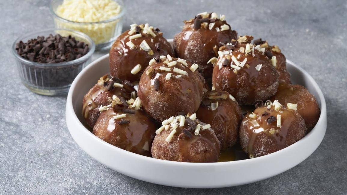 Cinnamon Pecan Chocolate Doughnut Bites