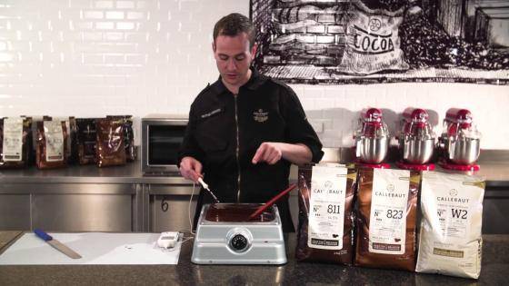 Tempering - Tempering chocolate with Callets™