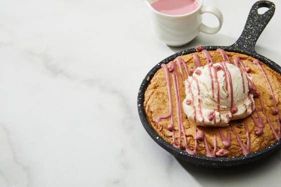ruby chocolate cookie skillet